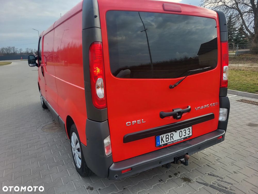 Opel Vivaro - 8
