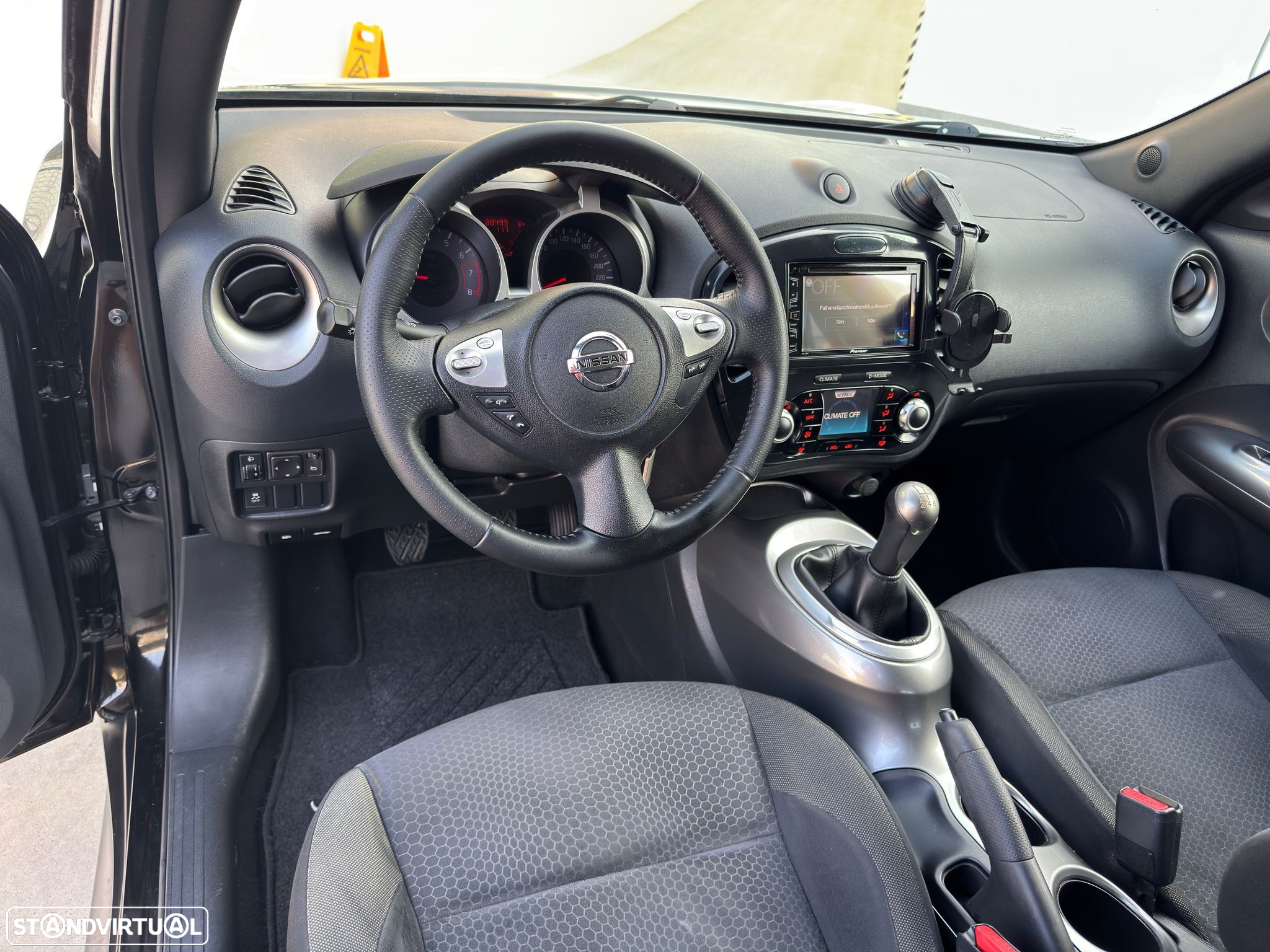 Nissan Juke 1.6 Acenta - 18