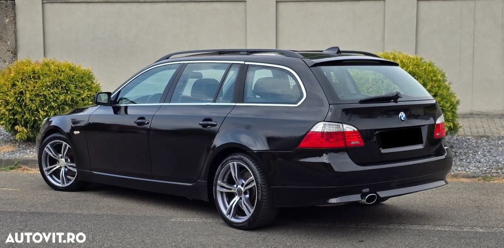 BMW Seria 5 520i Touring - 4