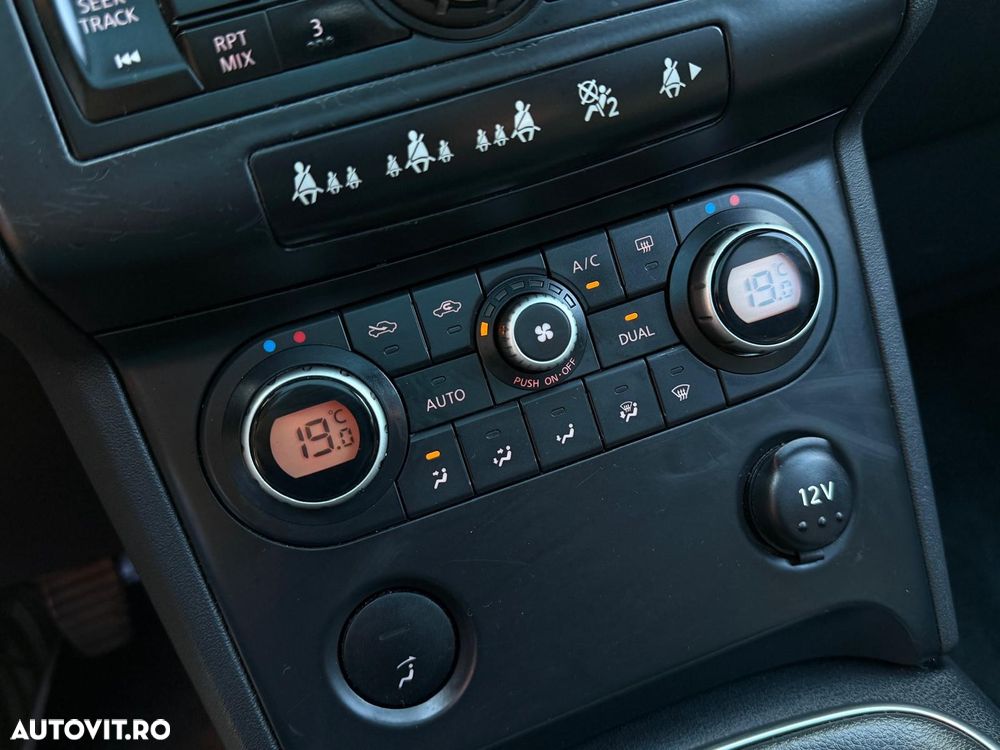 Nissan Qashqai+2 - 11