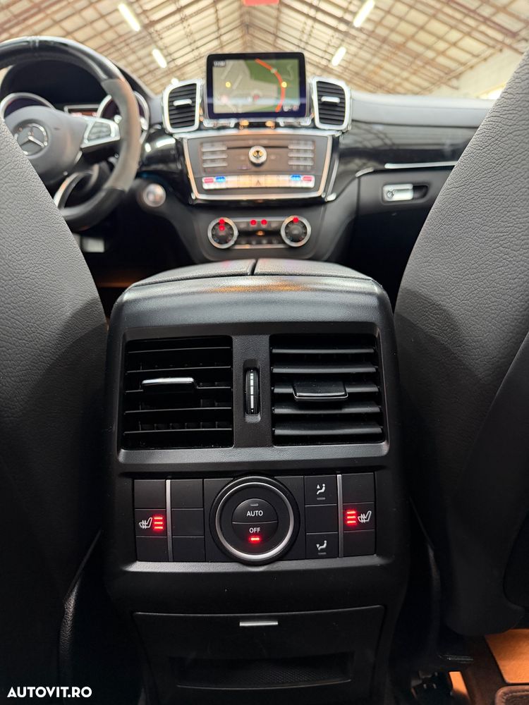 Mercedes-Benz GLE AMG 43 4Matic 9G-TRONIC AMG Line - 26