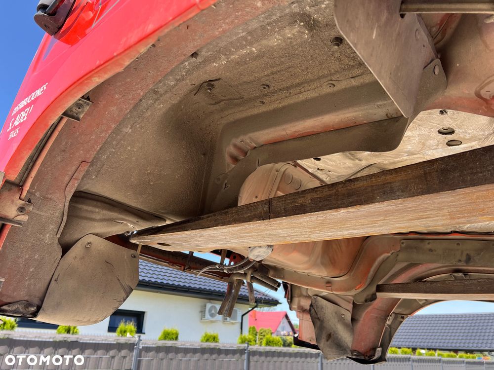 Kabina Nissan Cabstar Bez Korozji Import Kompletna - 5