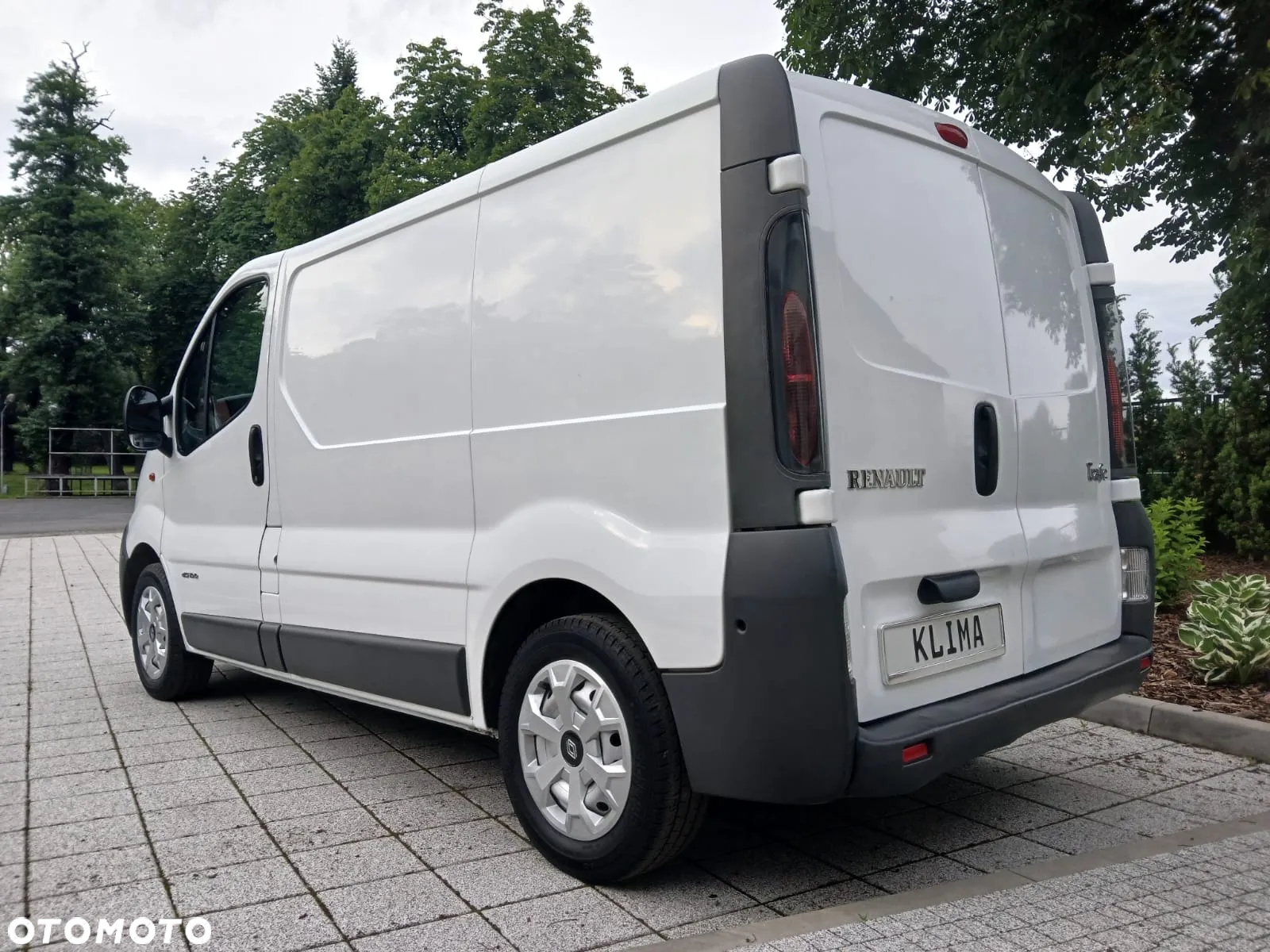 Renault TRAFIC - 6