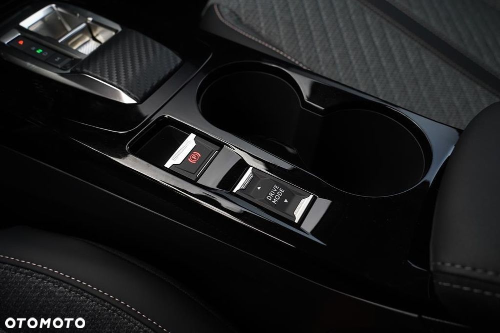 Peugeot 208 1.2 mHEV Allure - 21