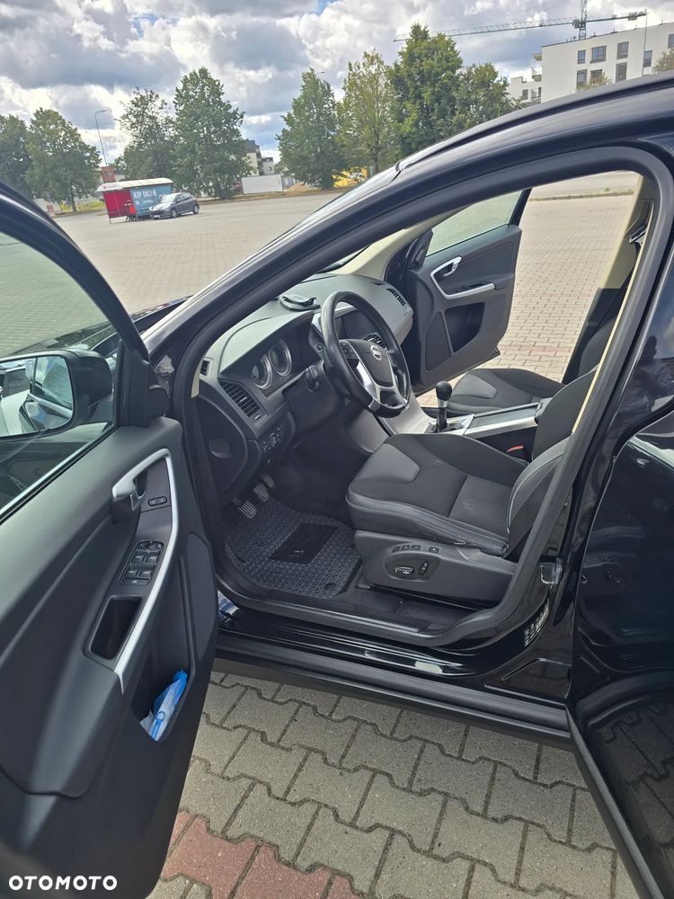 Volvo XC 60 D3 Momentum - 13