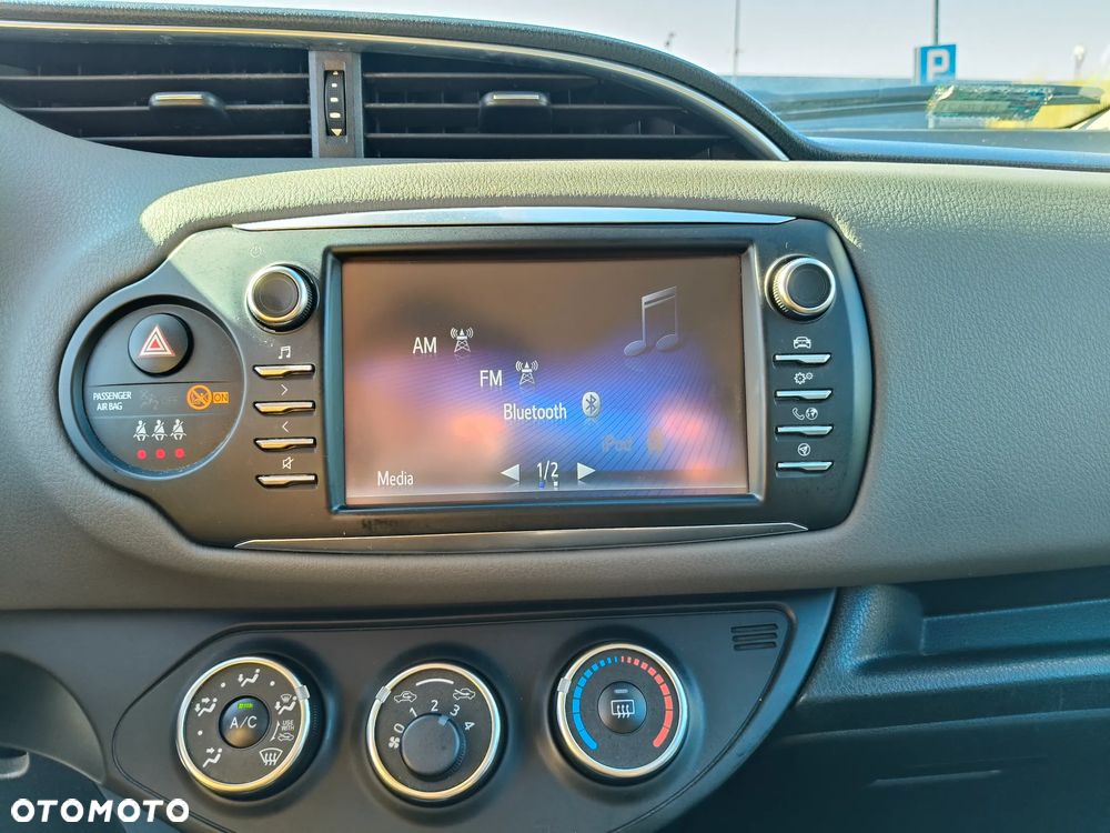 Toyota Yaris - 21