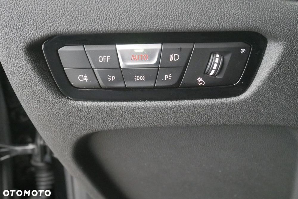 BMW Seria 3 - 31