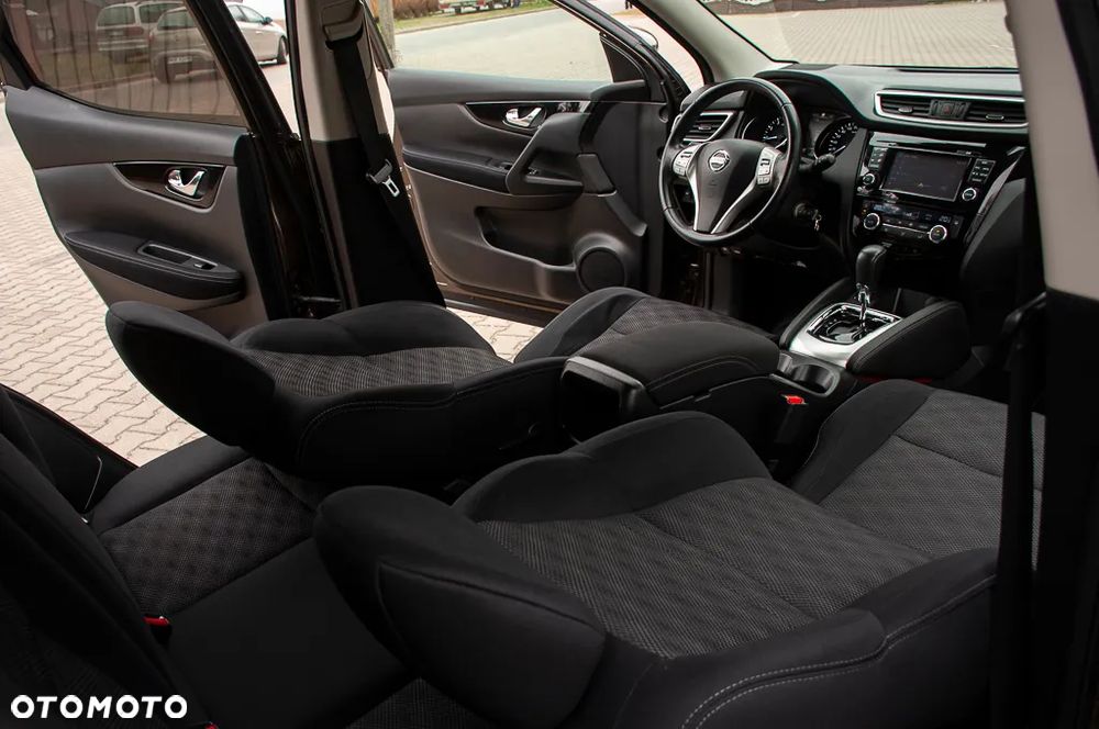 Nissan Qashqai 1.2 DIG-T Xtronic N-Connecta - 11