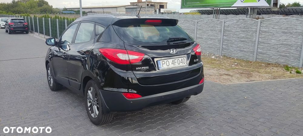 Hyundai ix35 blue 1.6 2WD Finale Silver - 4