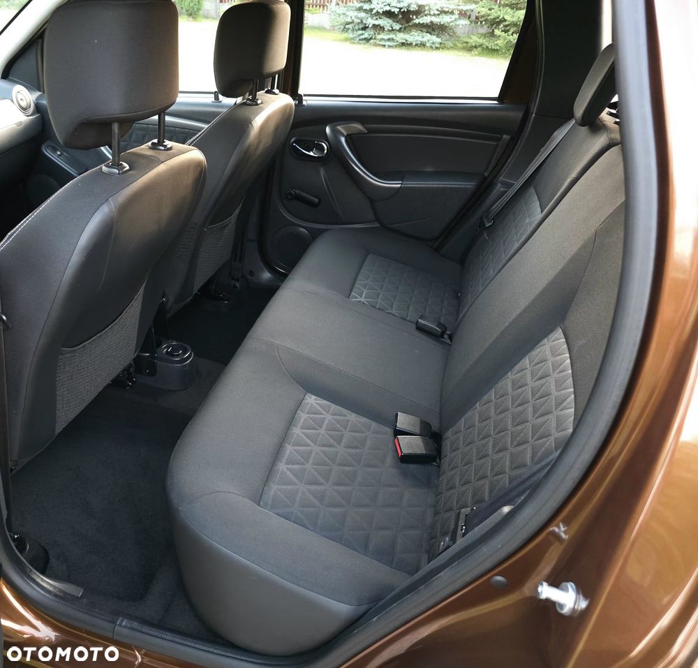 Dacia Duster 1.6 16V 4x2 Ambiance - 32