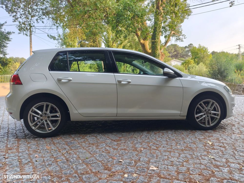 VW Golf 1.6 TDi DPF BlueMotion - 14