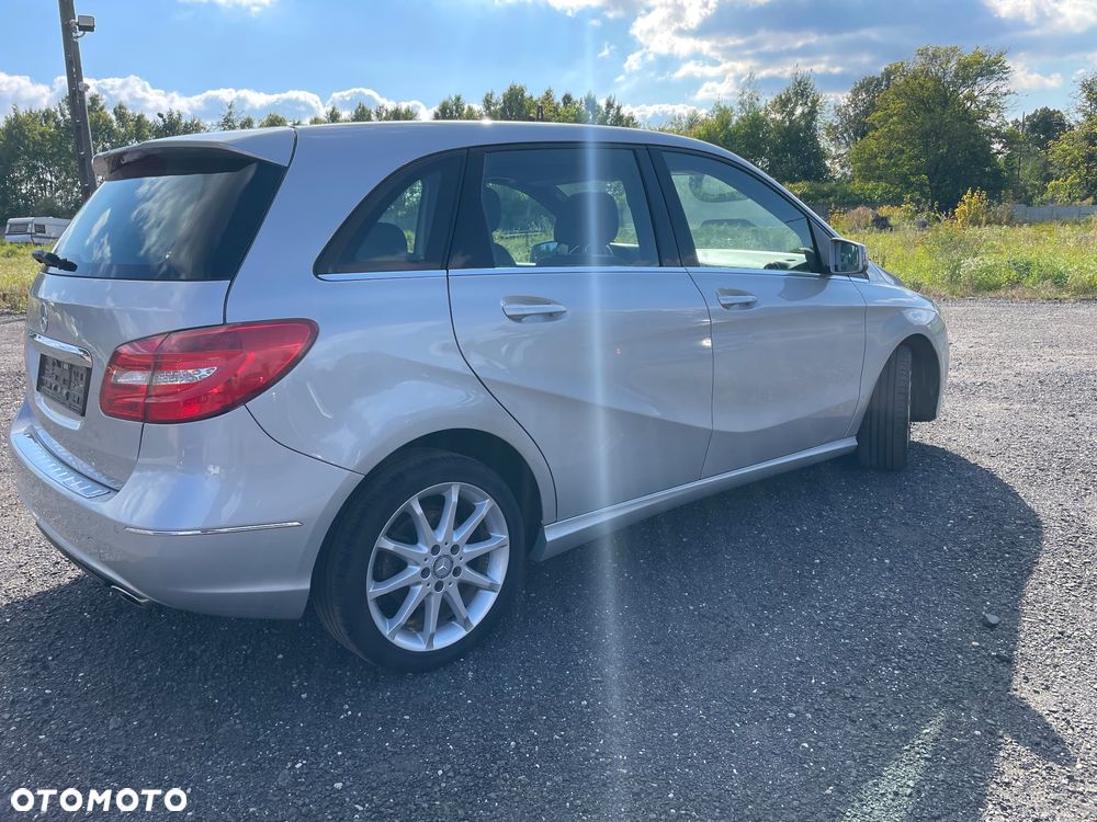 Mercedes-Benz Klasa B 200 CDI (BlueEFFICIENCY) - 8