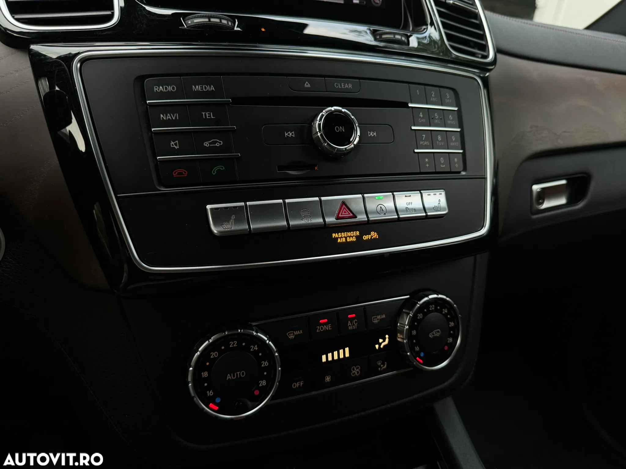 Mercedes-Benz GLE 350 d 4MATIC - 23