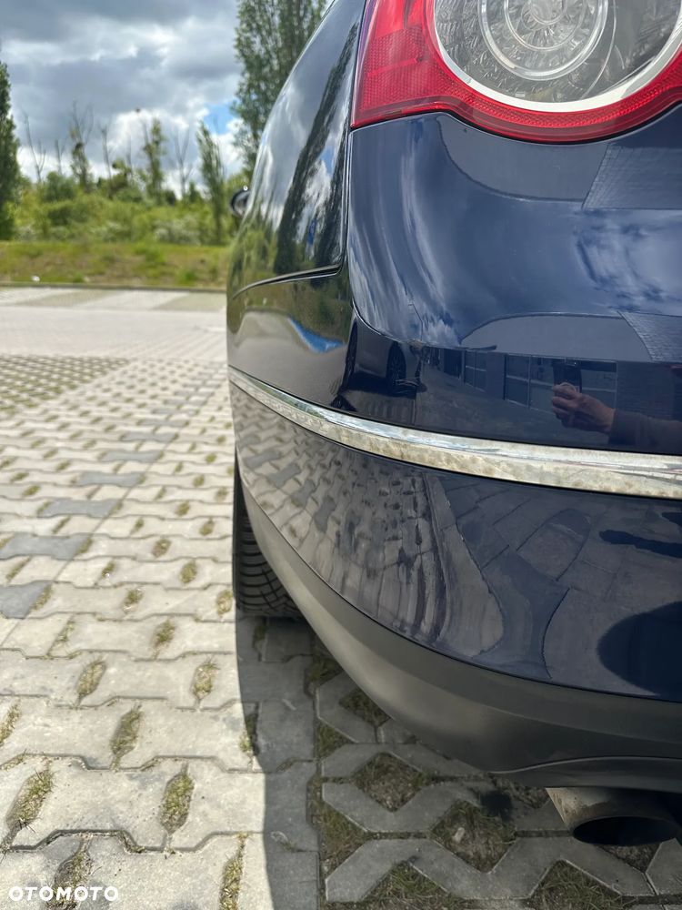 Volkswagen Passat 2.0 FSI Comfortline - 39