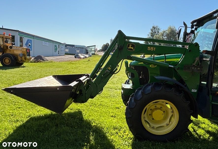 John Deere 5820 , rok 2005 , ideal stan - 8