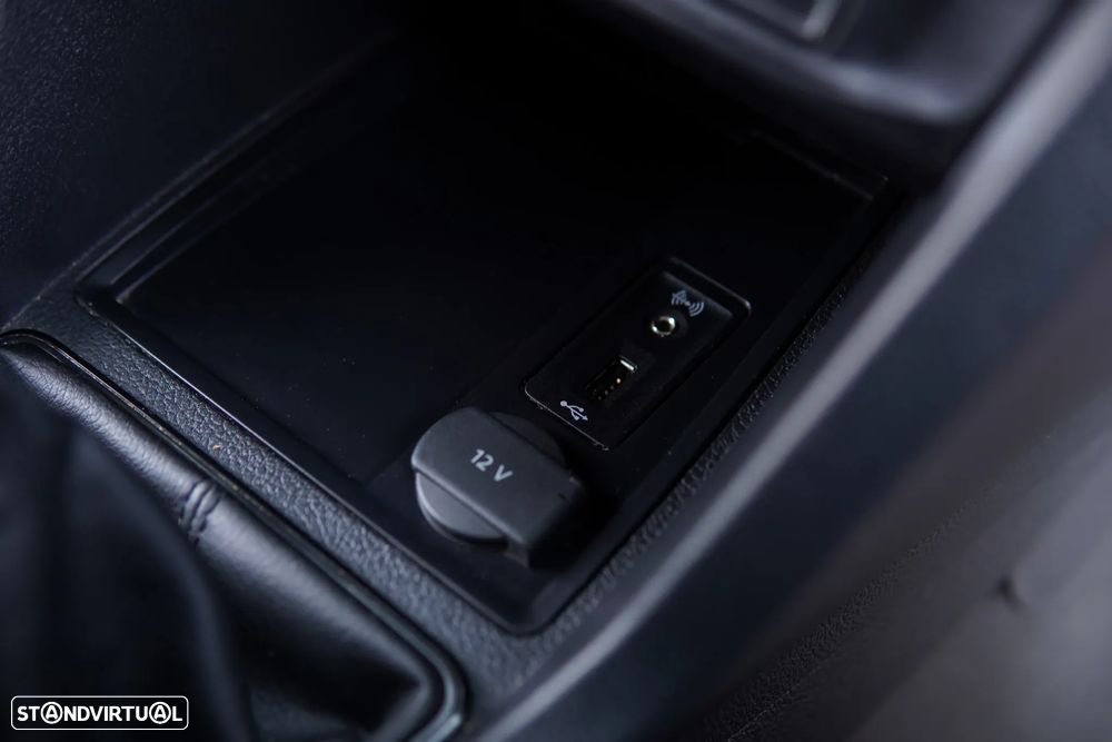 VW CADDY 2.0 TDi - 47