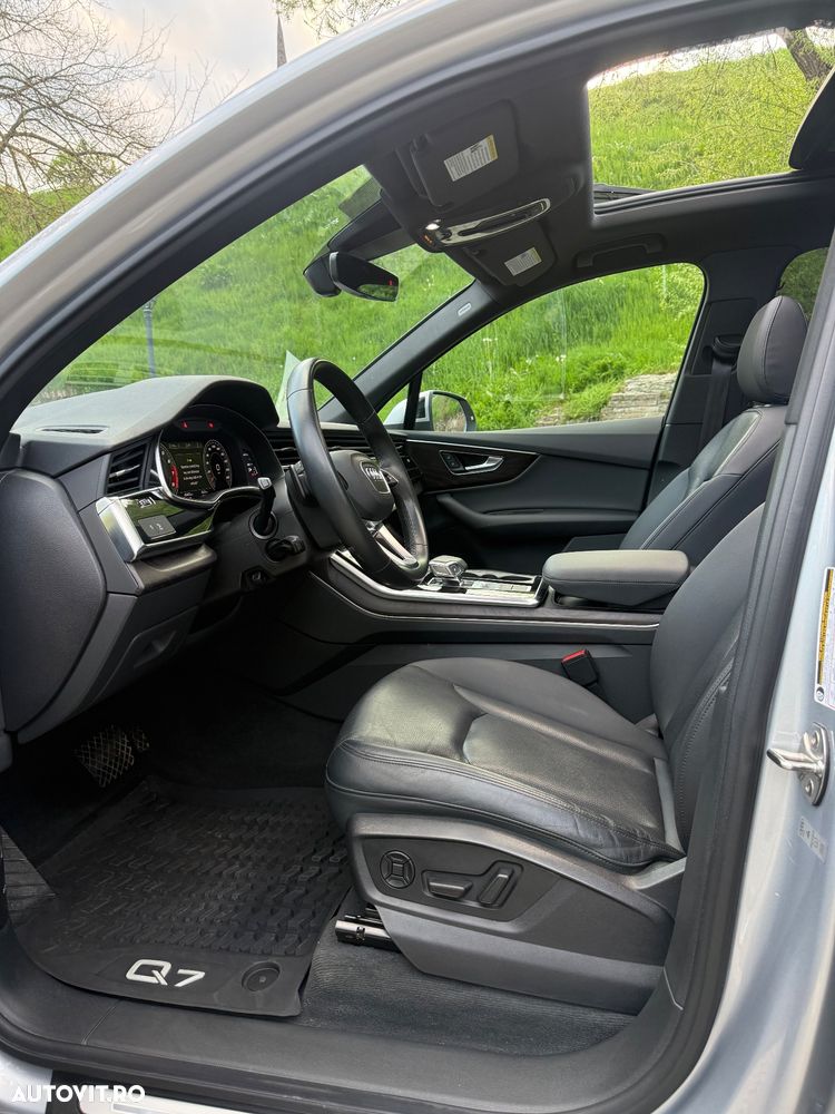 Audi Q7 55 TFSI quattro Tiptronic S line - 7