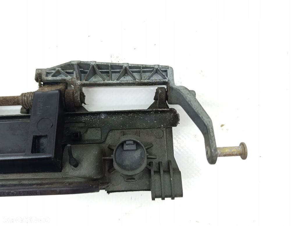 KLAMKA PRAWA PRZEDNIA ZEWNĘTRZNA BMW SERIA 3 E36 318i 1.8 - 3