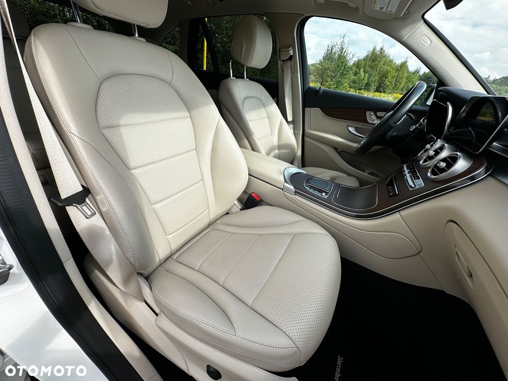 Mercedes-Benz GLC 300 4-Matic - 13