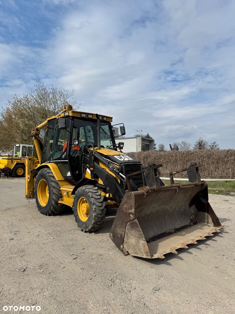 Caterpillar 428D - 1