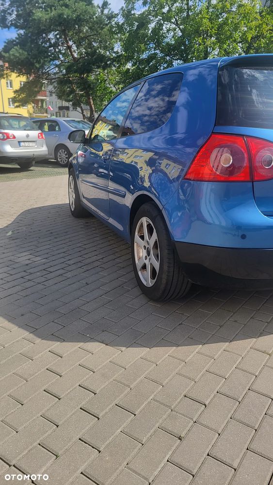 Volkswagen Golf 1.9 TDI Sportline - 6