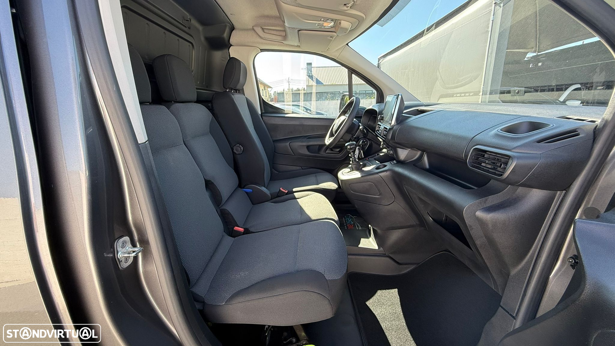Citroën Berlingo 1.5 BlueHDi M Shine Pack - 18