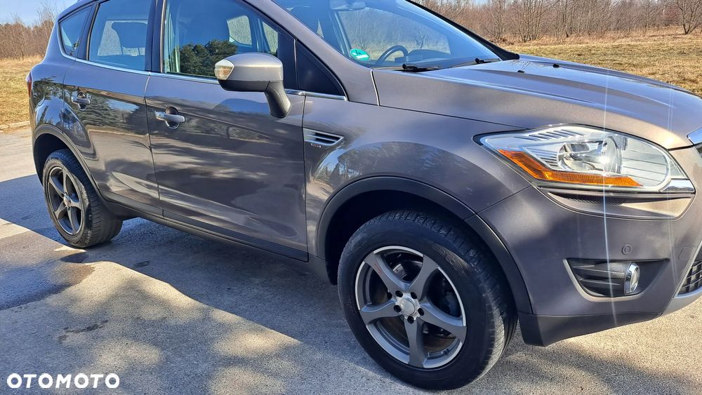 Ford Kuga 2.0 TDCi 4x4 Champions Edition - 10