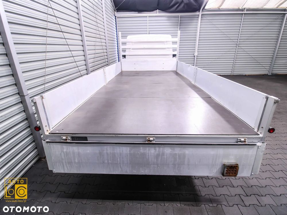 Volkswagen CRAFTER SKRZYNIA 5m - 12