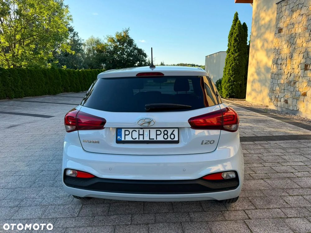 Hyundai i20 1.2 Trend - 4
