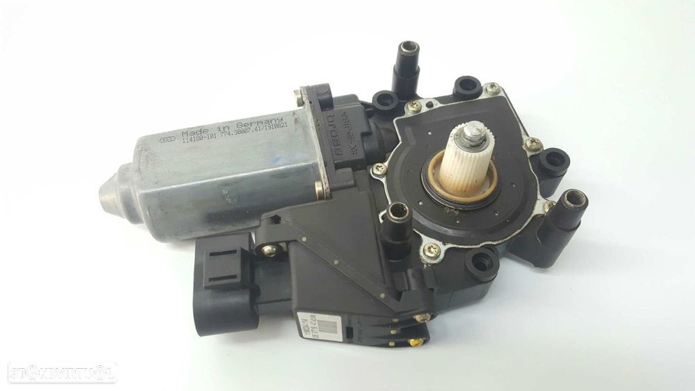 MOTOR ELEVADOR FRENTE DIREITO AUDI A6 BERLINA (4B2) 2.5 TDI - 5