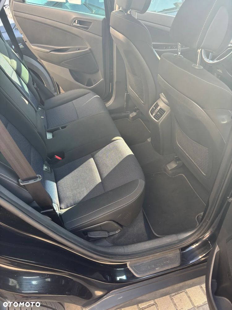 Hyundai Tucson 1.7 CRDI BlueDrive Comfort 2WD DCT - 14