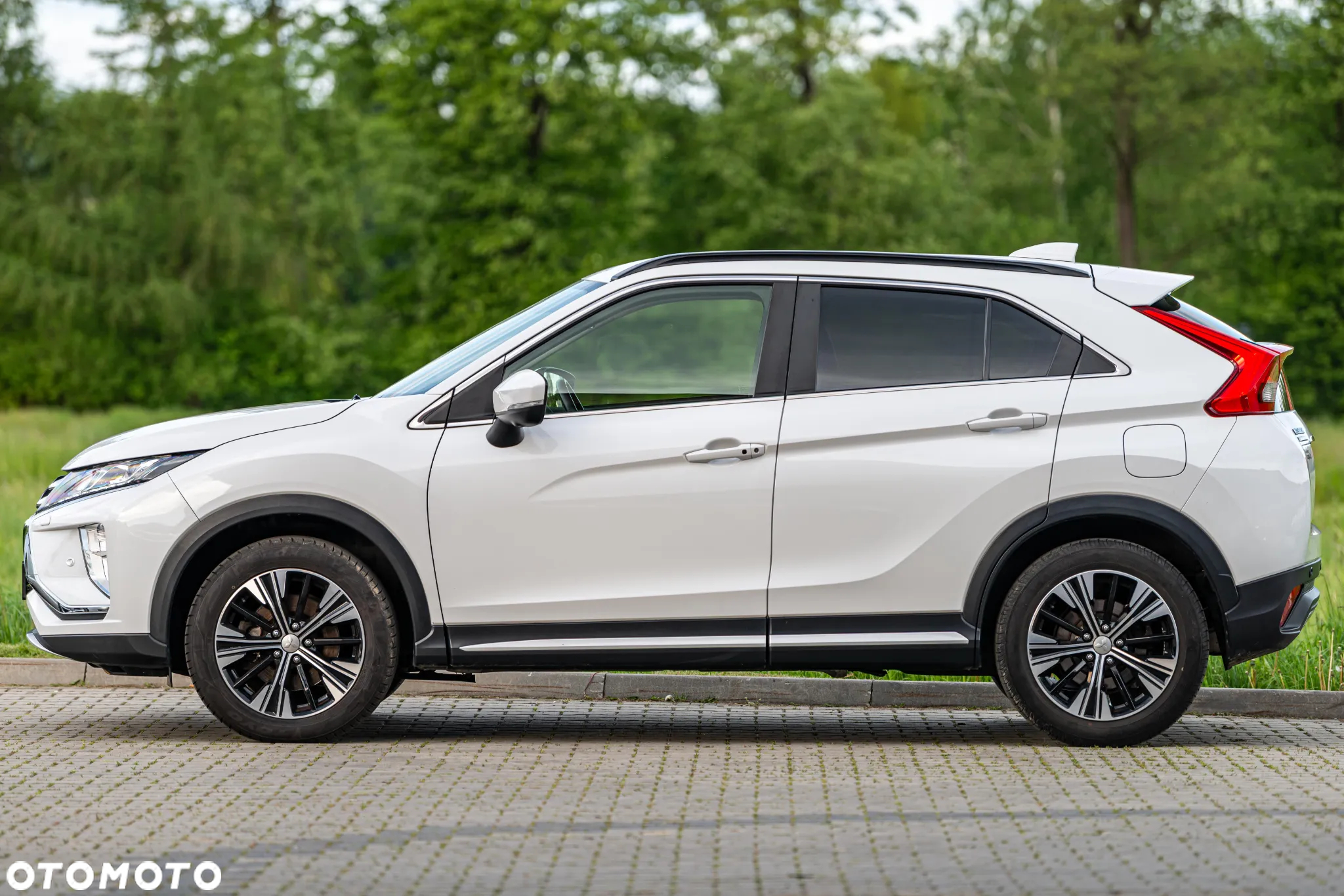 Mitsubishi Eclipse Cross 1.5 T GPF Intense CVT - 15