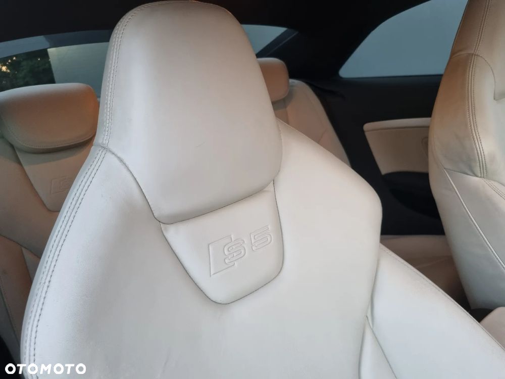 Audi S5 Coupé 4.2 Quattro - 17