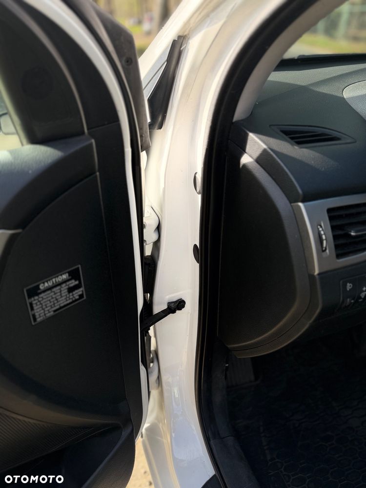 Hyundai i30 1.6 CRDi Comfort - 14