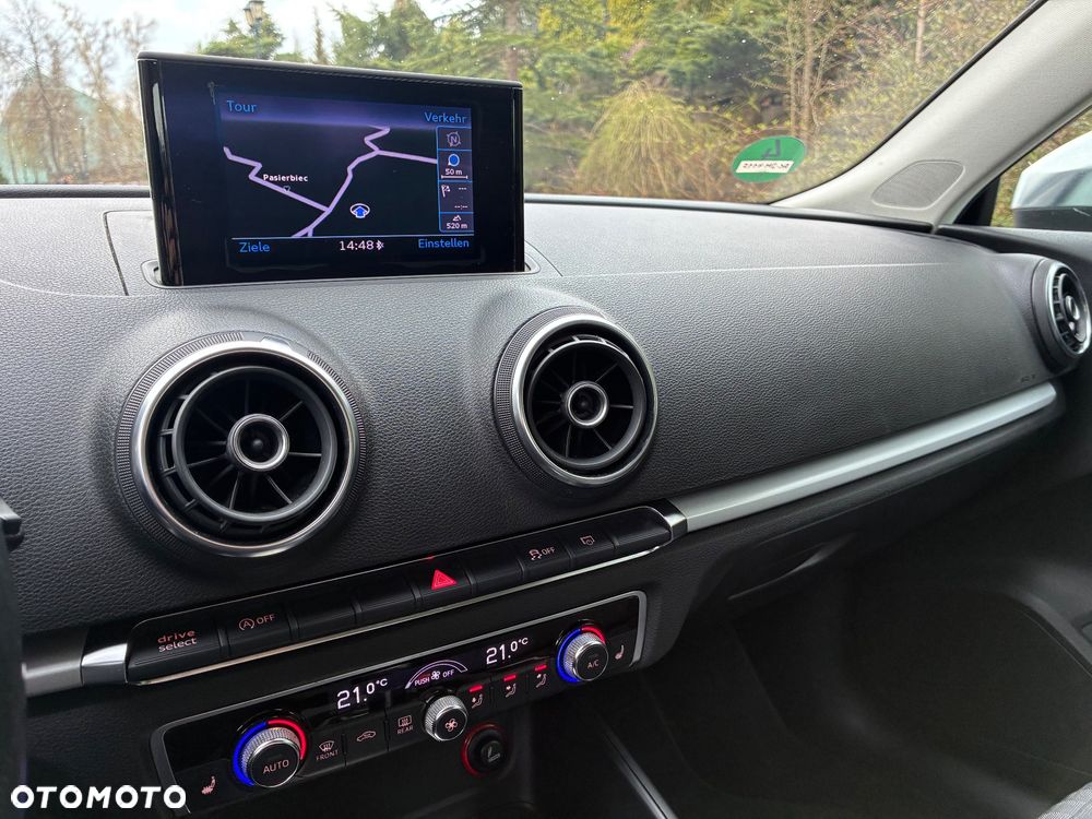 Audi A3 Sportback - 17