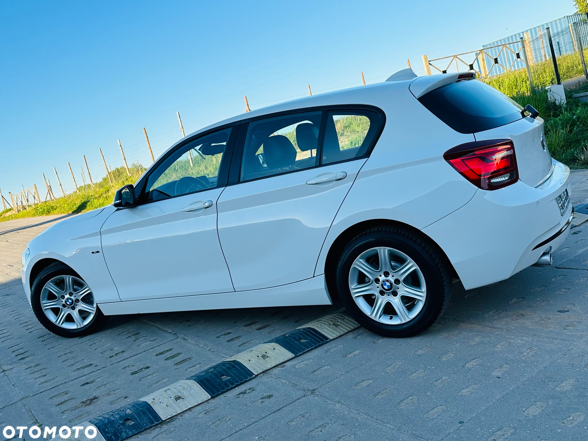 BMW Seria 1 118i Sport Line - 18
