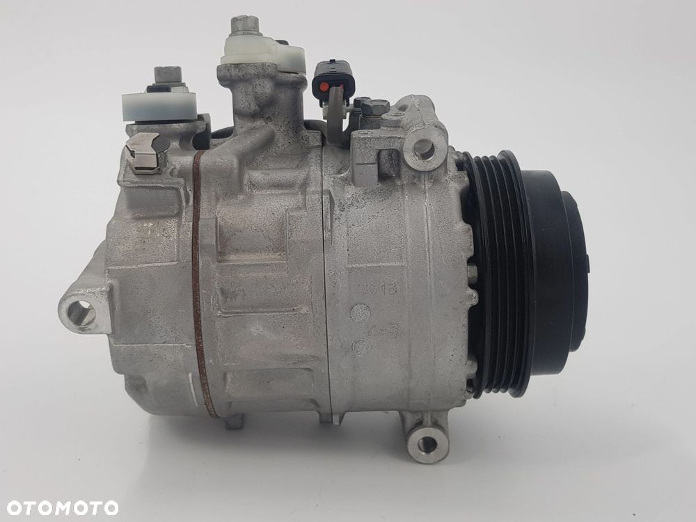 ORYGINALNA SPRĘŻARKA KOMPRESOR KLIMATYZACJI MERCEDES M177 4.0V8 A0008304702 - 4