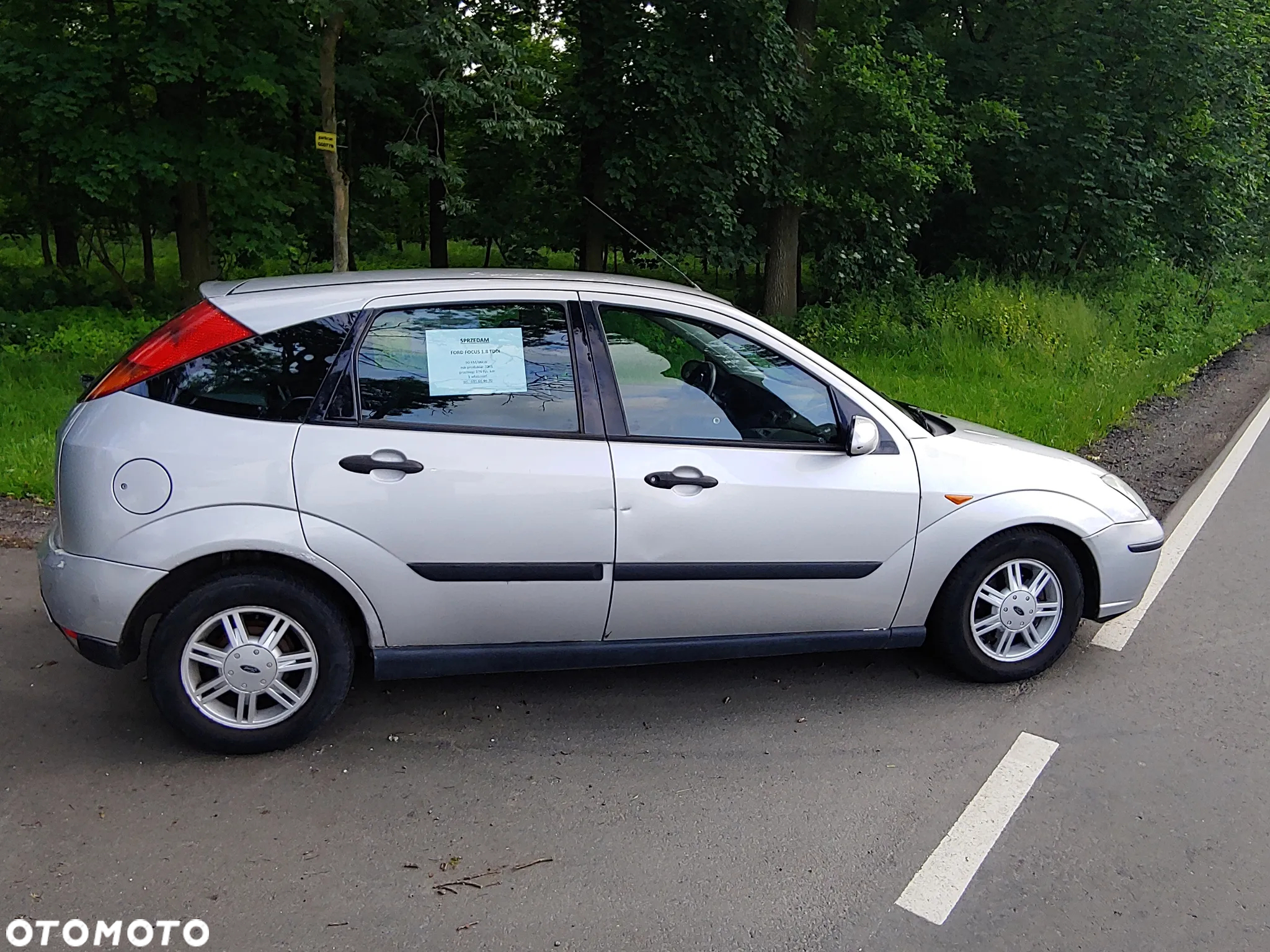 Ford Focus 1.8 TDDi Trend - 9