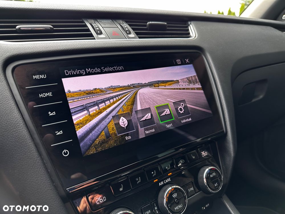 Skoda Octavia 2.0 TSI RS 230 DSG - 36