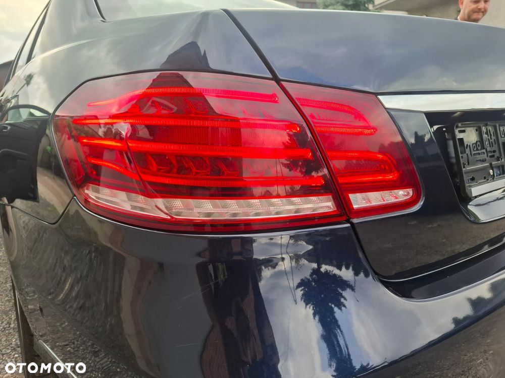 Mercedes-Benz Klasa E 500 BlueEff Avantgarde - 8
