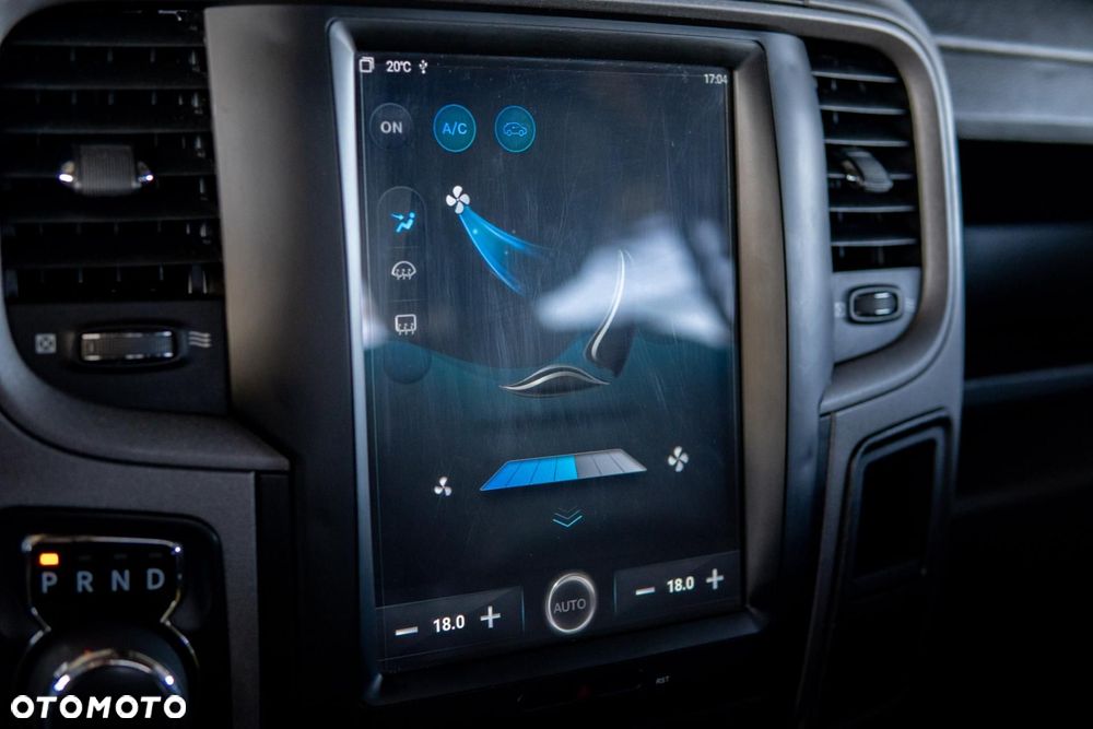 Dodge RAM 5.7 4x4 - 25