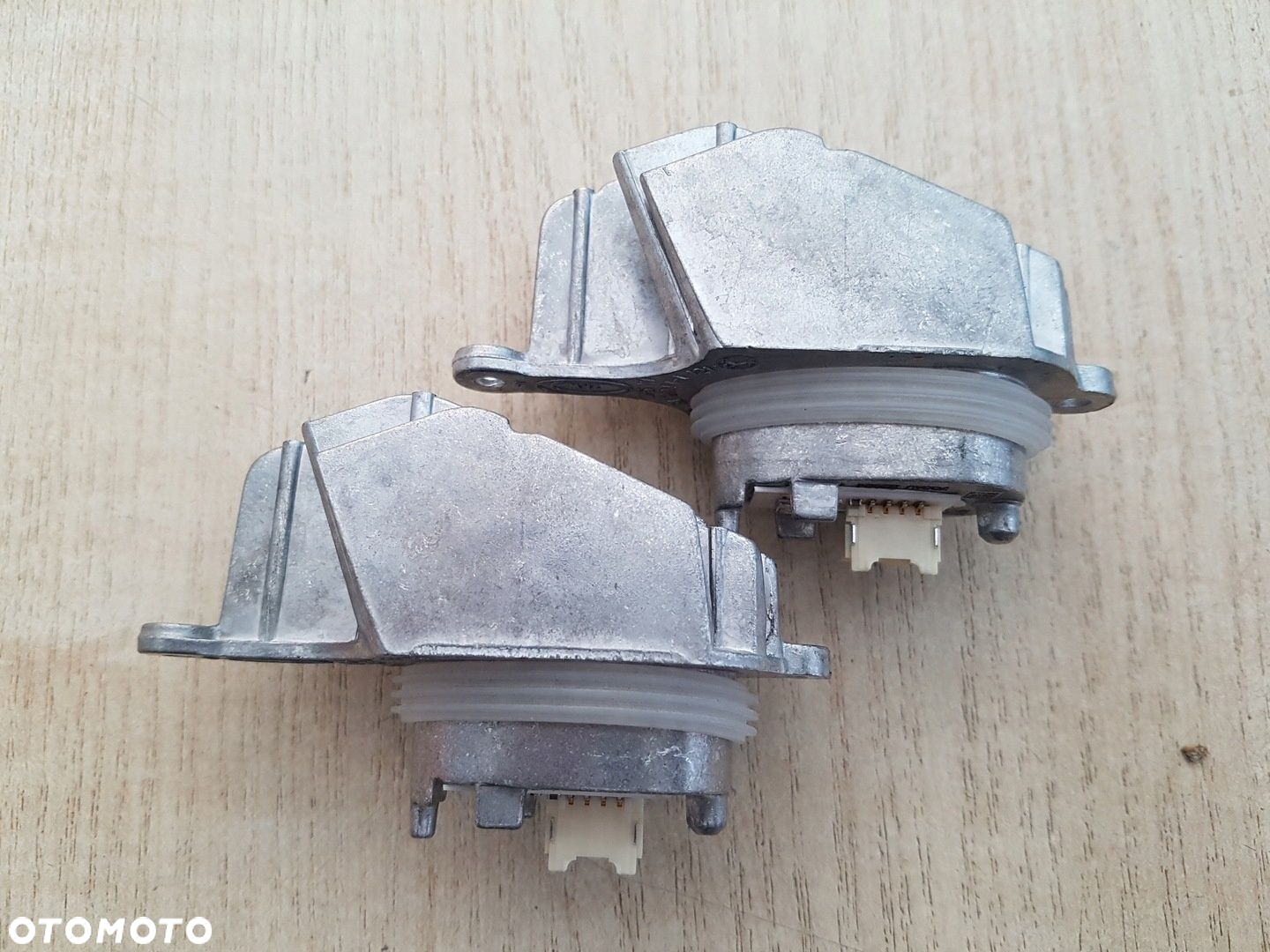 AUDI A1 moduł LED świateł dziennych 8X0998475 - 2