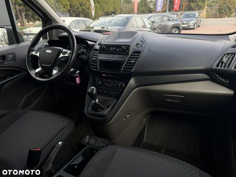 Ford Transit Connect - 17