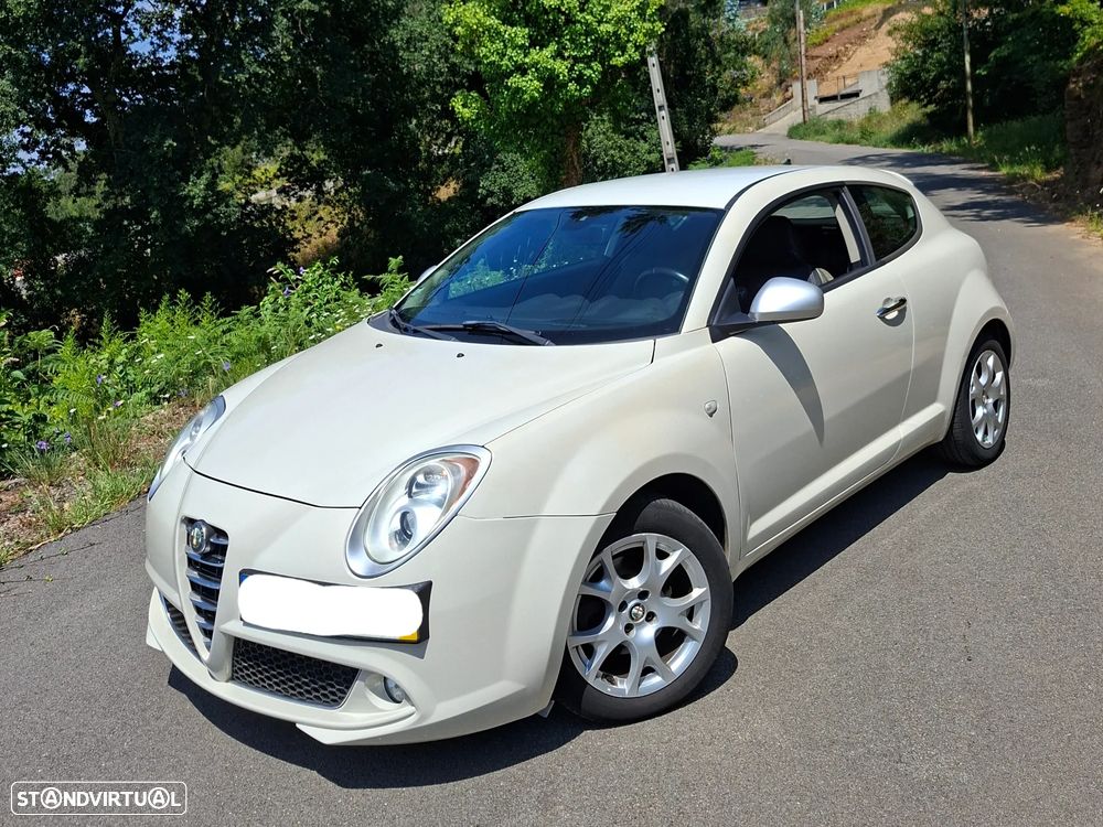 Alfa Romeo MiTo 1.3 JTD Distinctive S&S - 1