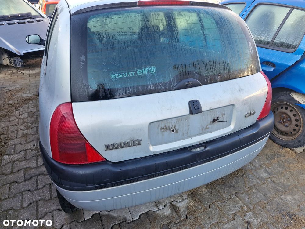 Klapa bagażnika RENAULT CLIO II MV632
