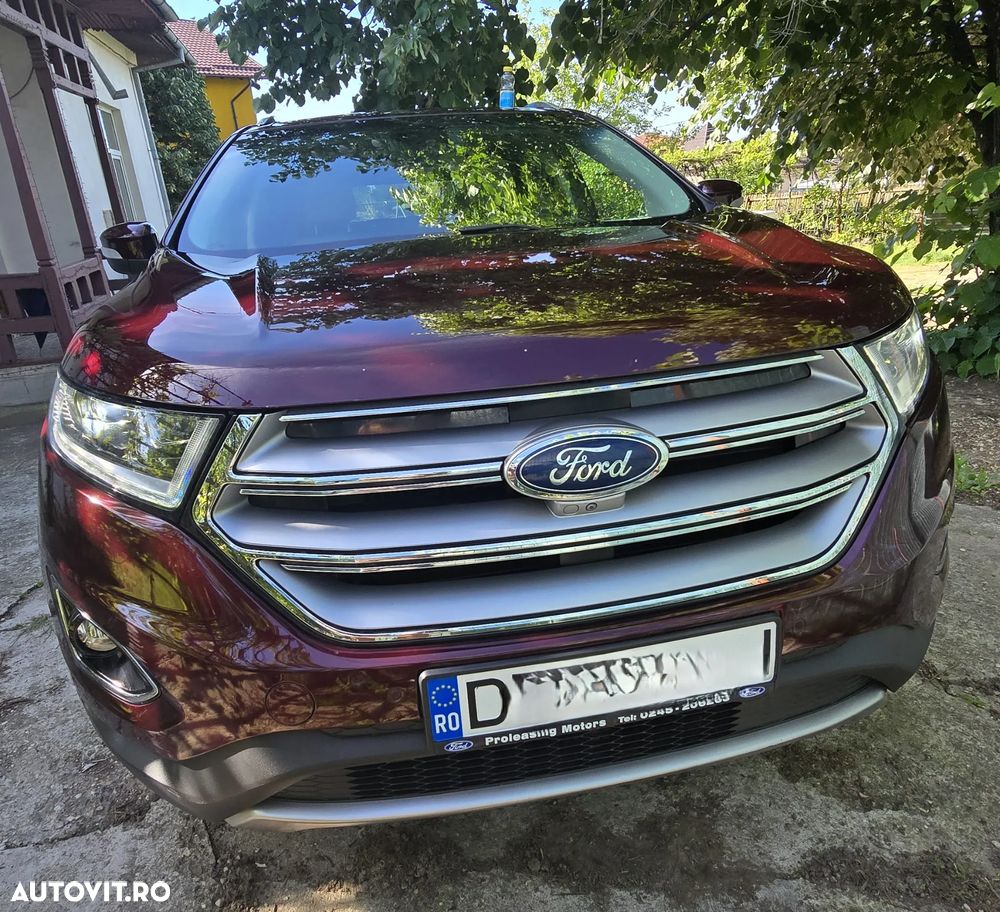 Ford Edge 2.0 TDCi Powershift Titanium - 2