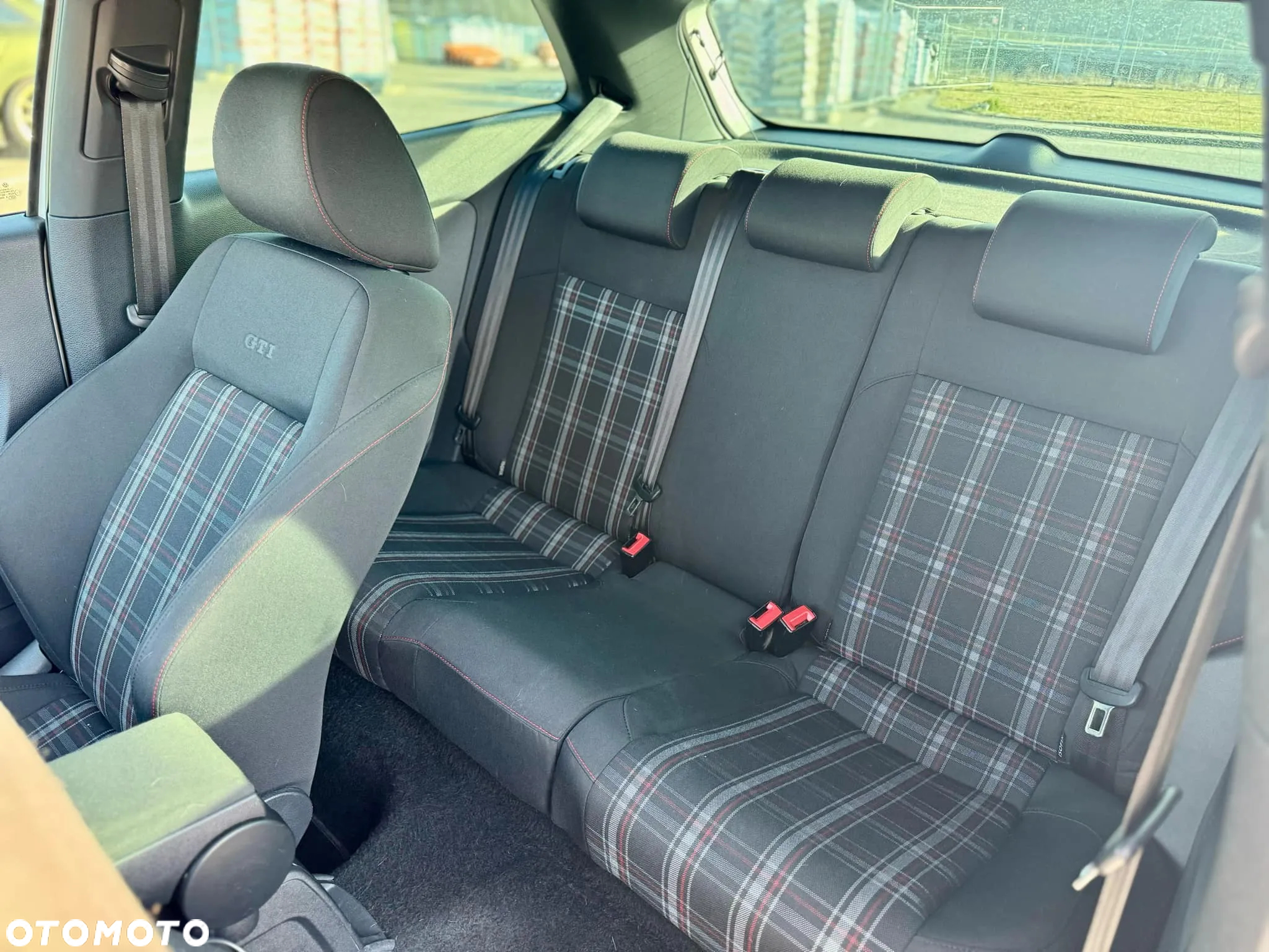 Volkswagen Polo 1.6 TDI DPF Highline - 6
