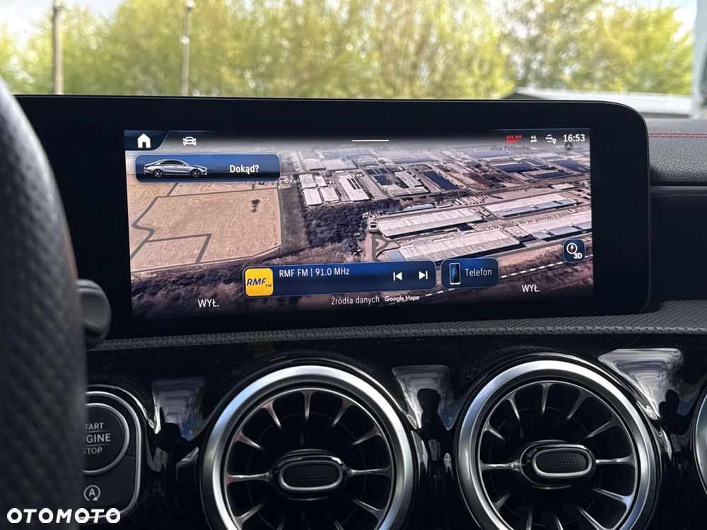 Mercedes-Benz CLA - 26