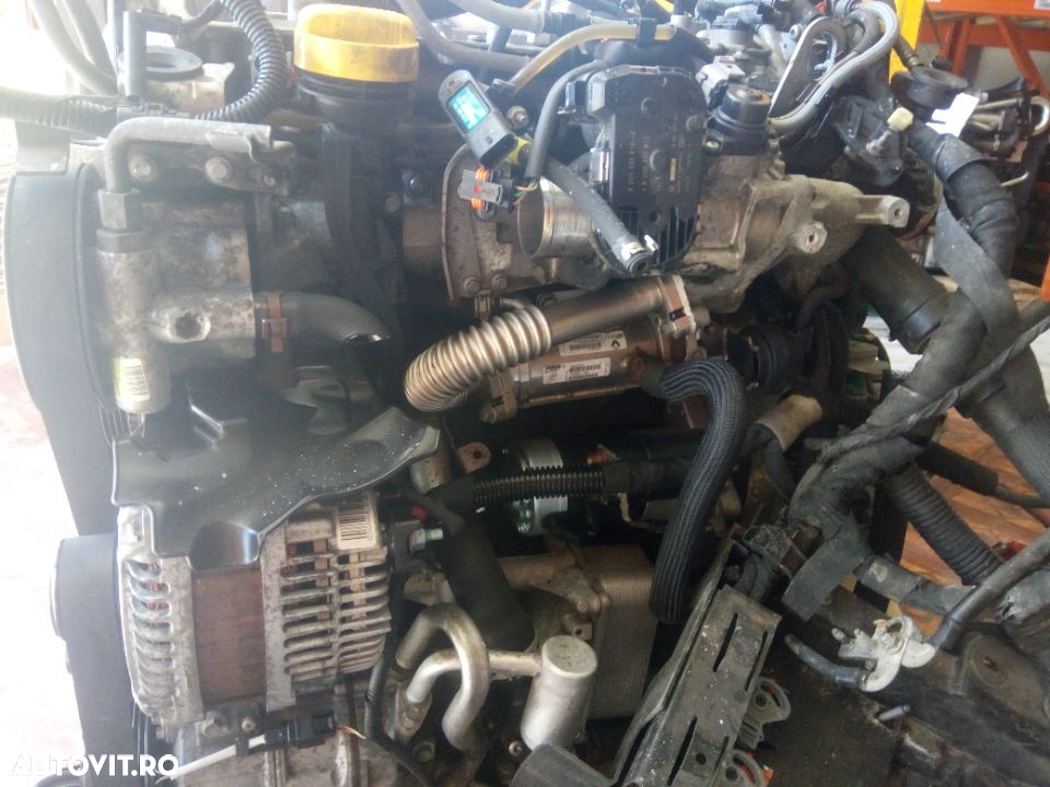 Motor 2.0 dci M9R Vivaro Laguna Trafic Qashqai 146 mii km - 2