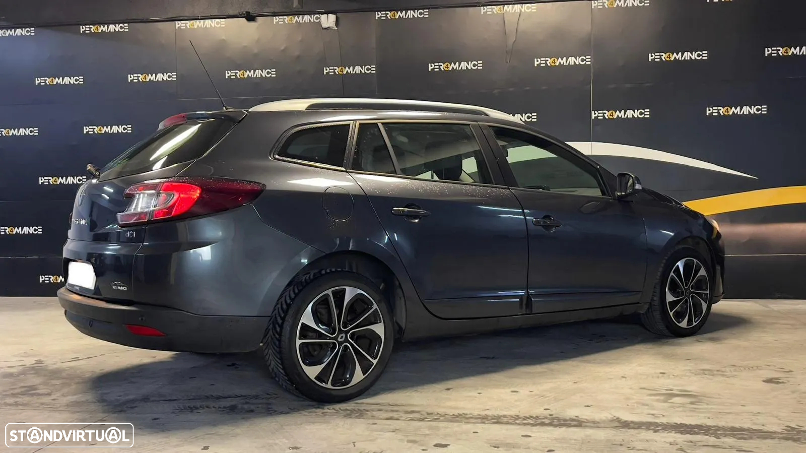Renault Mégane Sport Tourer 1.5 dCi Dynamique SS - 18